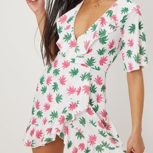 WHITE PALM TREE PRINT FRILL WRAP OVER TEA DRESS